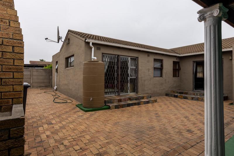 3 Bedroom Property for Sale in Northpine Western Cape